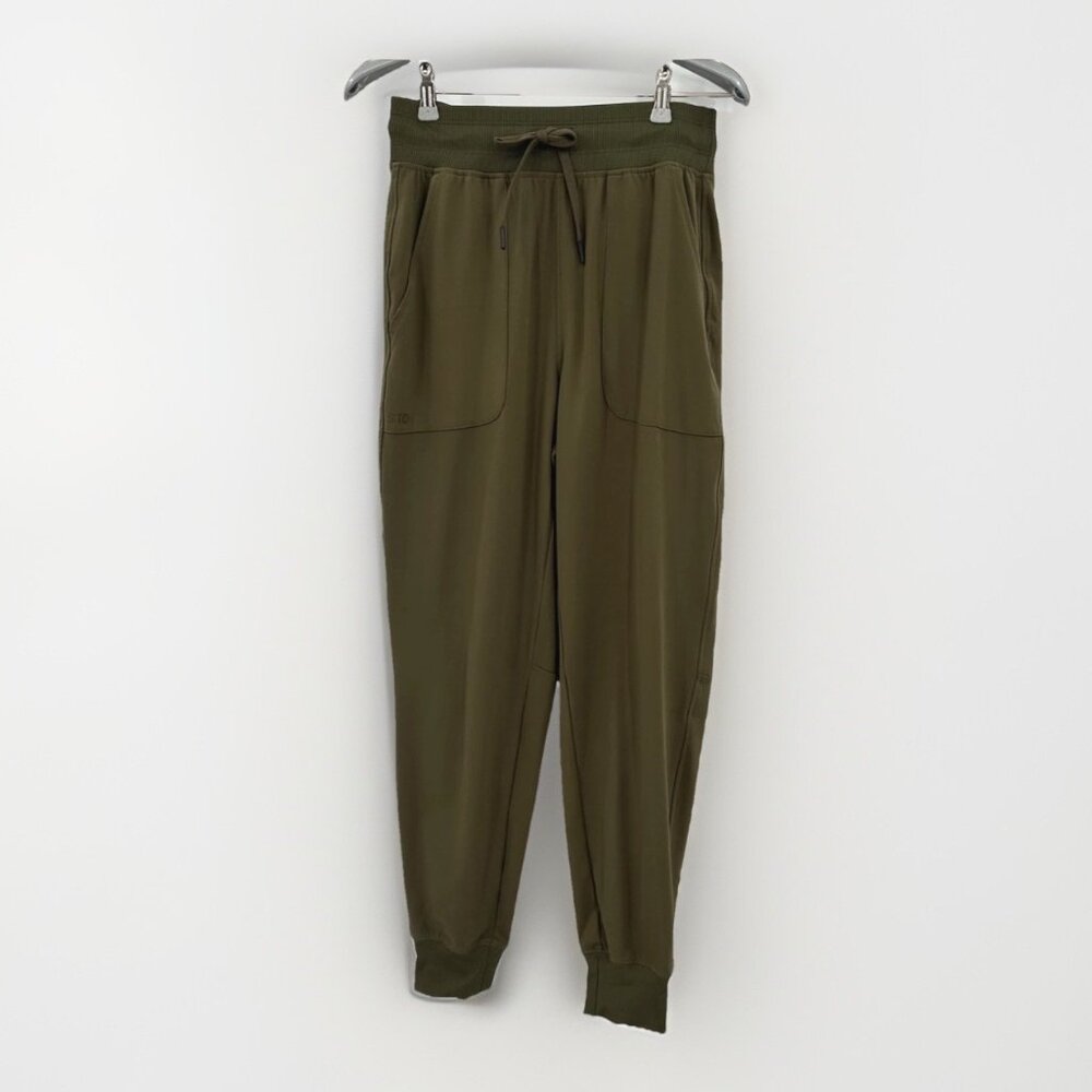Stoic Women's Venture Jogger Sweatpants in Olive Night size S Small 28" Inseam